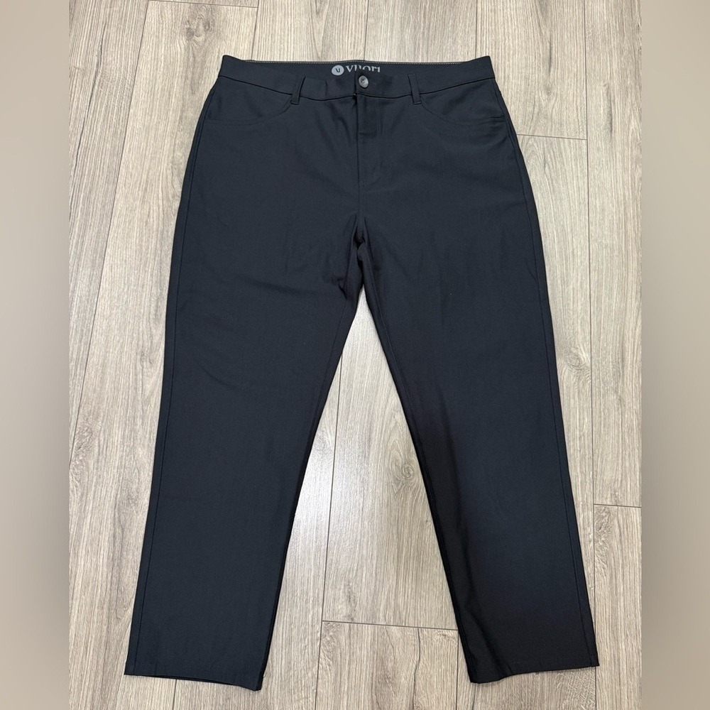 Vuori Meta Pants Mens Sz 36 Black Athletic Casual Stretch V430